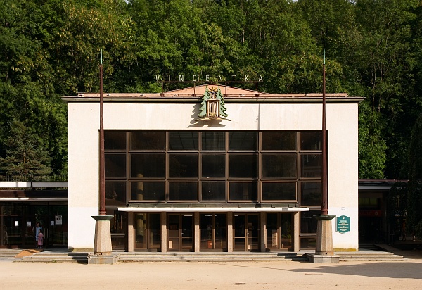 Mineral water spring and basic part of colonnade